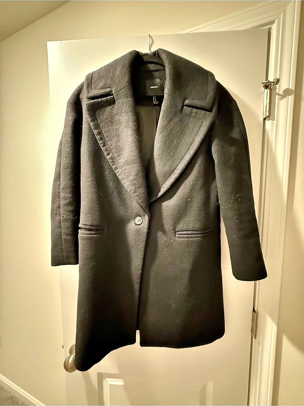 Forever 21 Black Pea Coat Size Medium Like New